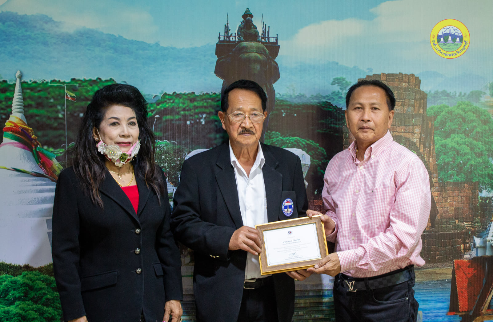 157410912 3810418332405755 7100330419837112094 o